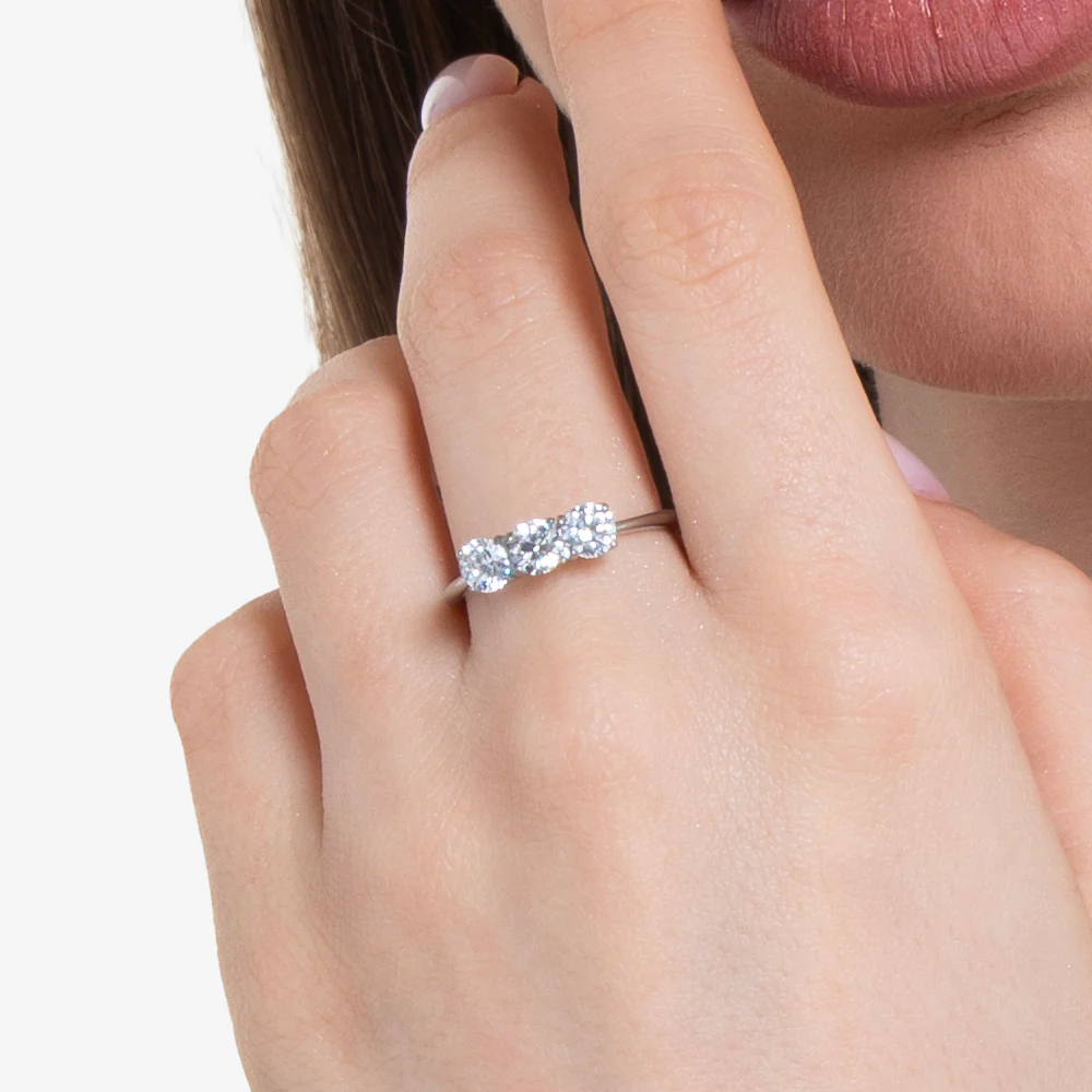 ANELLO DONNA IN ACCIAIO CON CRISTALLI BIANCHI - TAGLIA 20 - Image 2