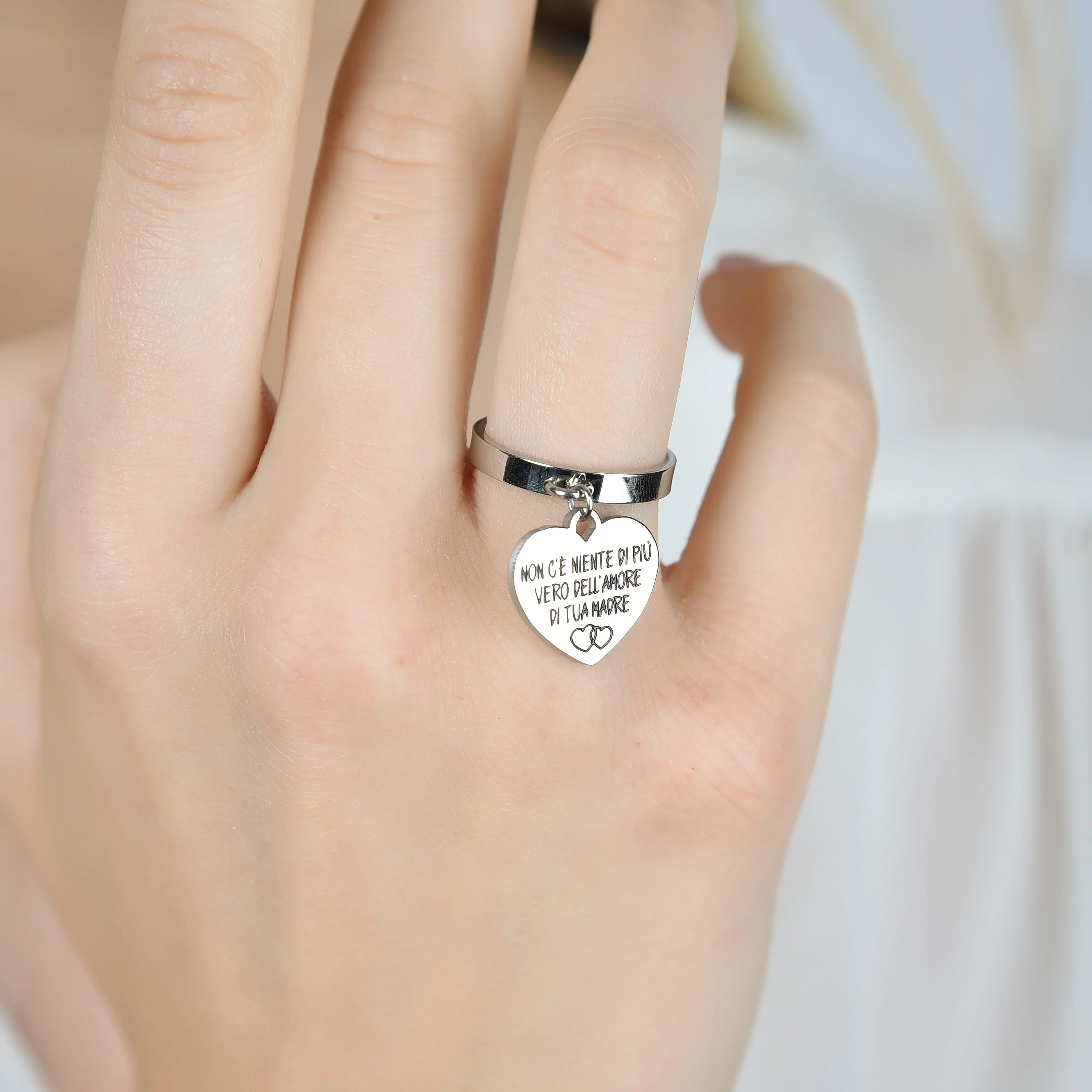 ANELLO DONNA IN ACCIAIO NON C'E' NIENTE DI PIù VERO DELL'AMORE DI TUA MADRE - Image 2