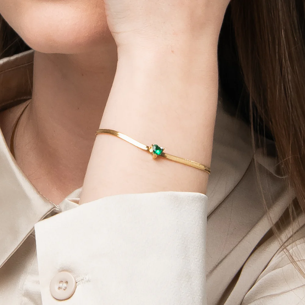 BRACCIALE DONNA IN ACCIAIO COLORE ORO CON ZIRCONE VERDE - Image 2