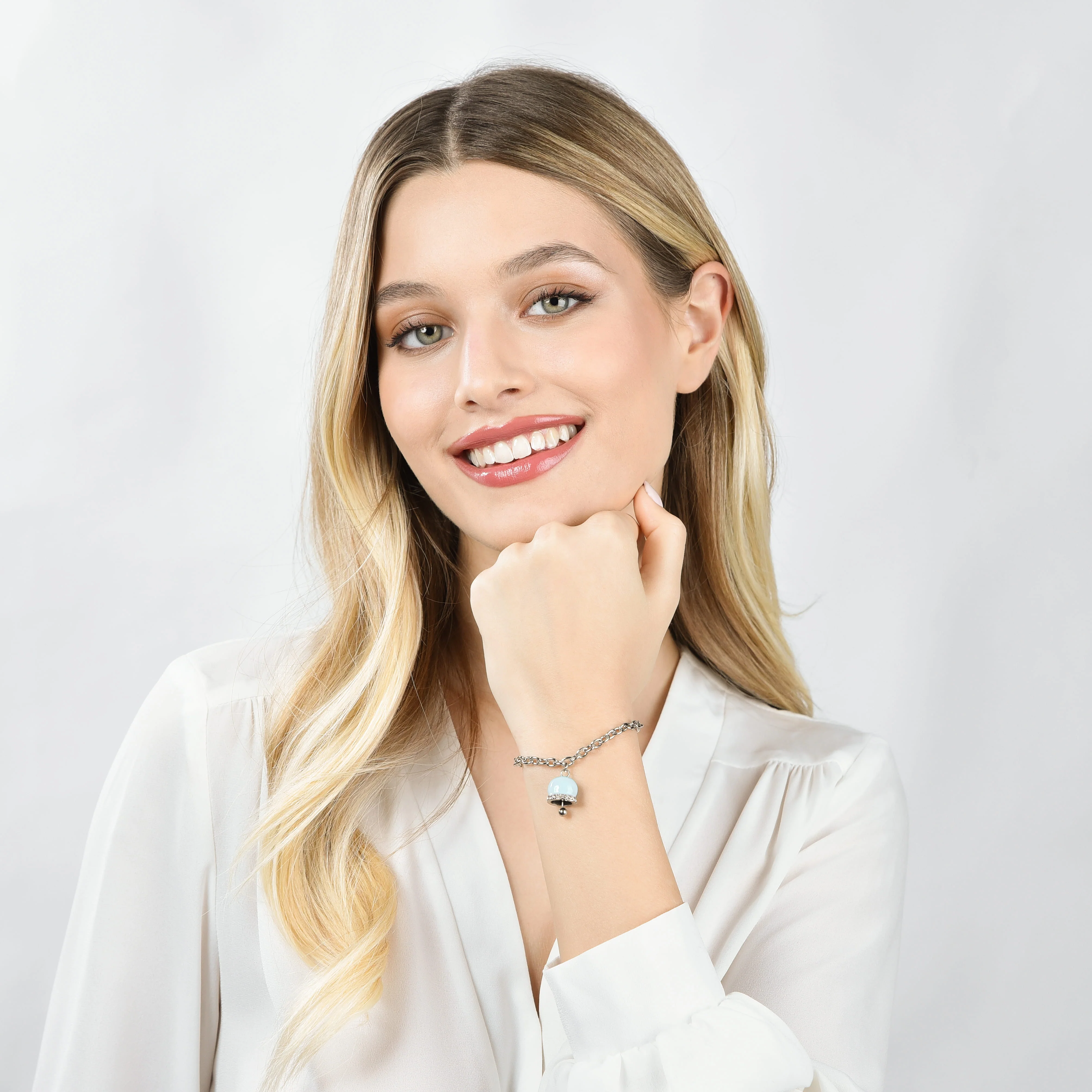BRACCIALE DONNA IN ACCIAIO CON CAMPANELLA CON SMALTO TURCHESE E CRISTALLI - Image 3