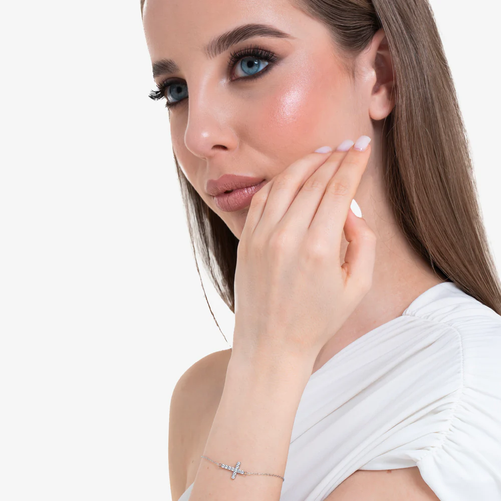 BRACCIALE DONNA IN ACCIAIO CON CROCE E ZIRCONI BIANCHI - Image 3