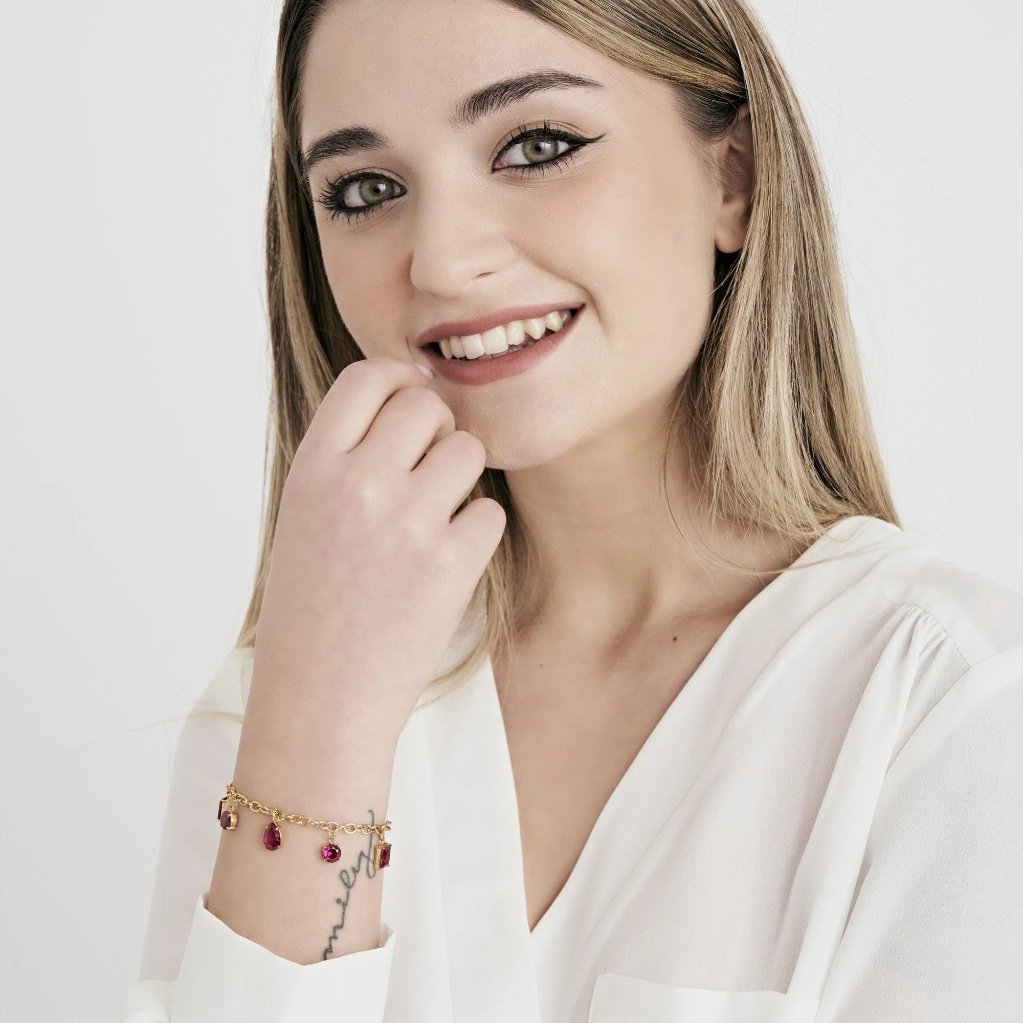 BRACCIALE DONNA IN ACCIAIO IP GOLD CON CRISTALLI - Image 3