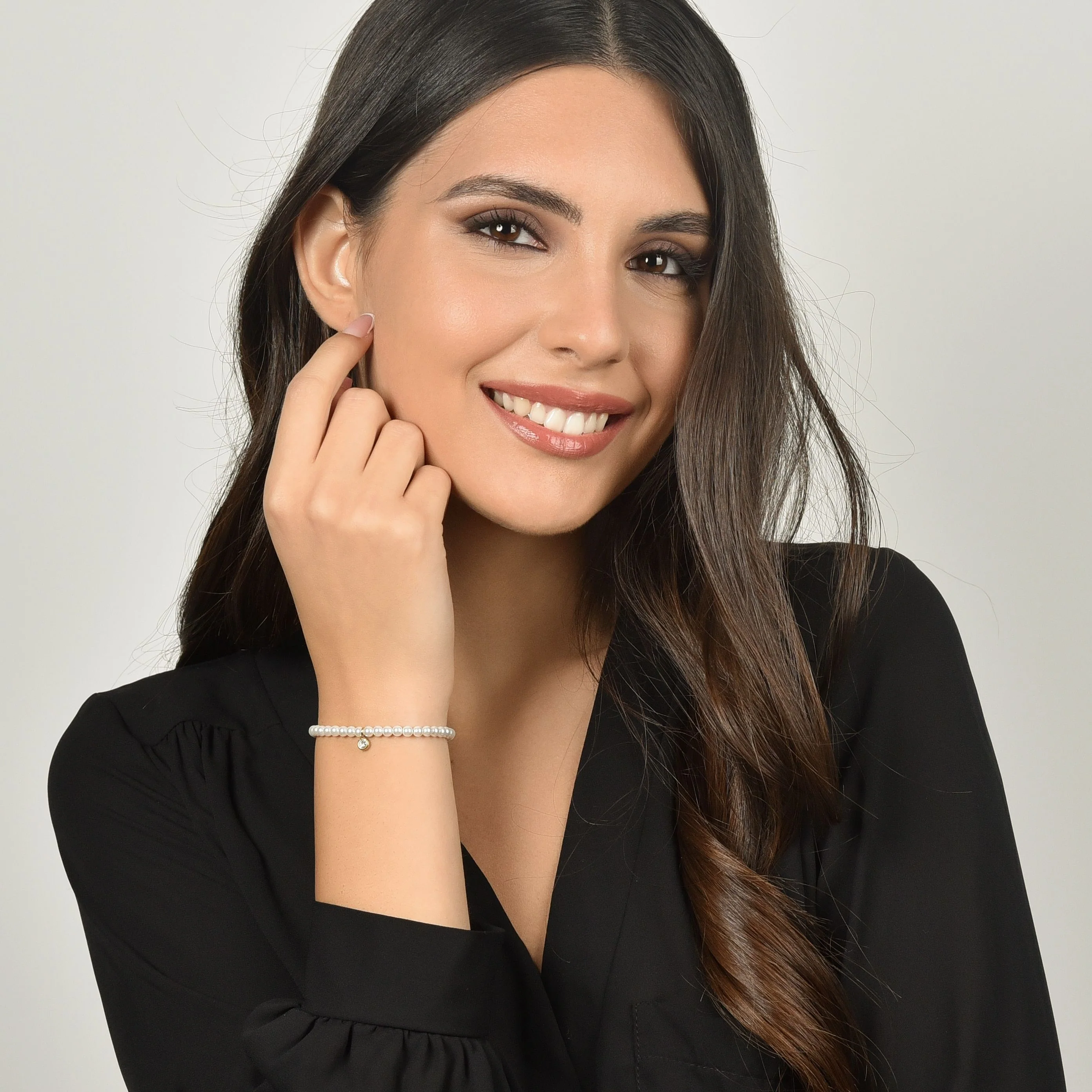 BRACCIALE DONNA IN ACCIAIO IP GOLD CON PERLE CON CRISTALLO BIANCO - Image 3