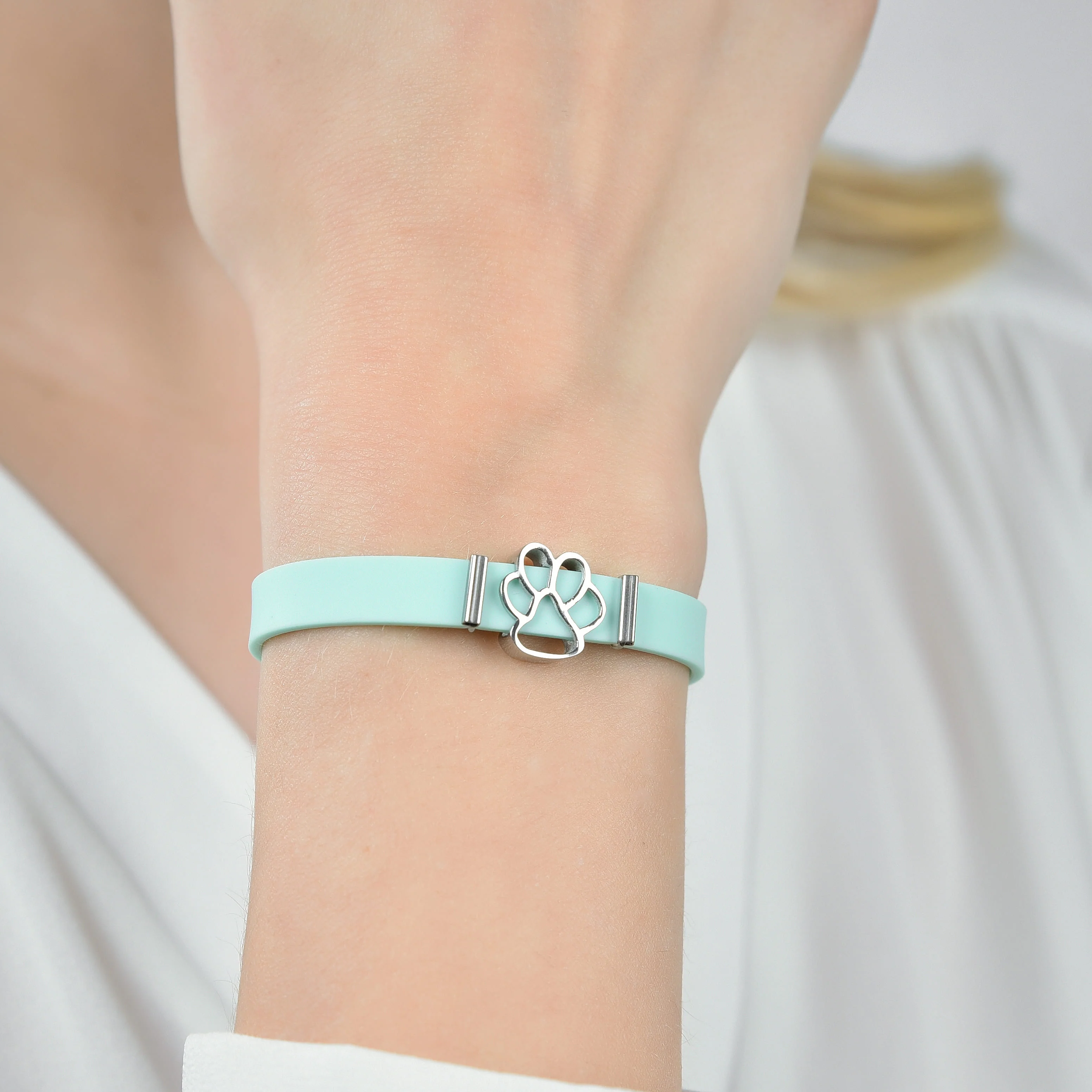 BRACCIALE DONNA IN SILICONE VERDE - Image 2