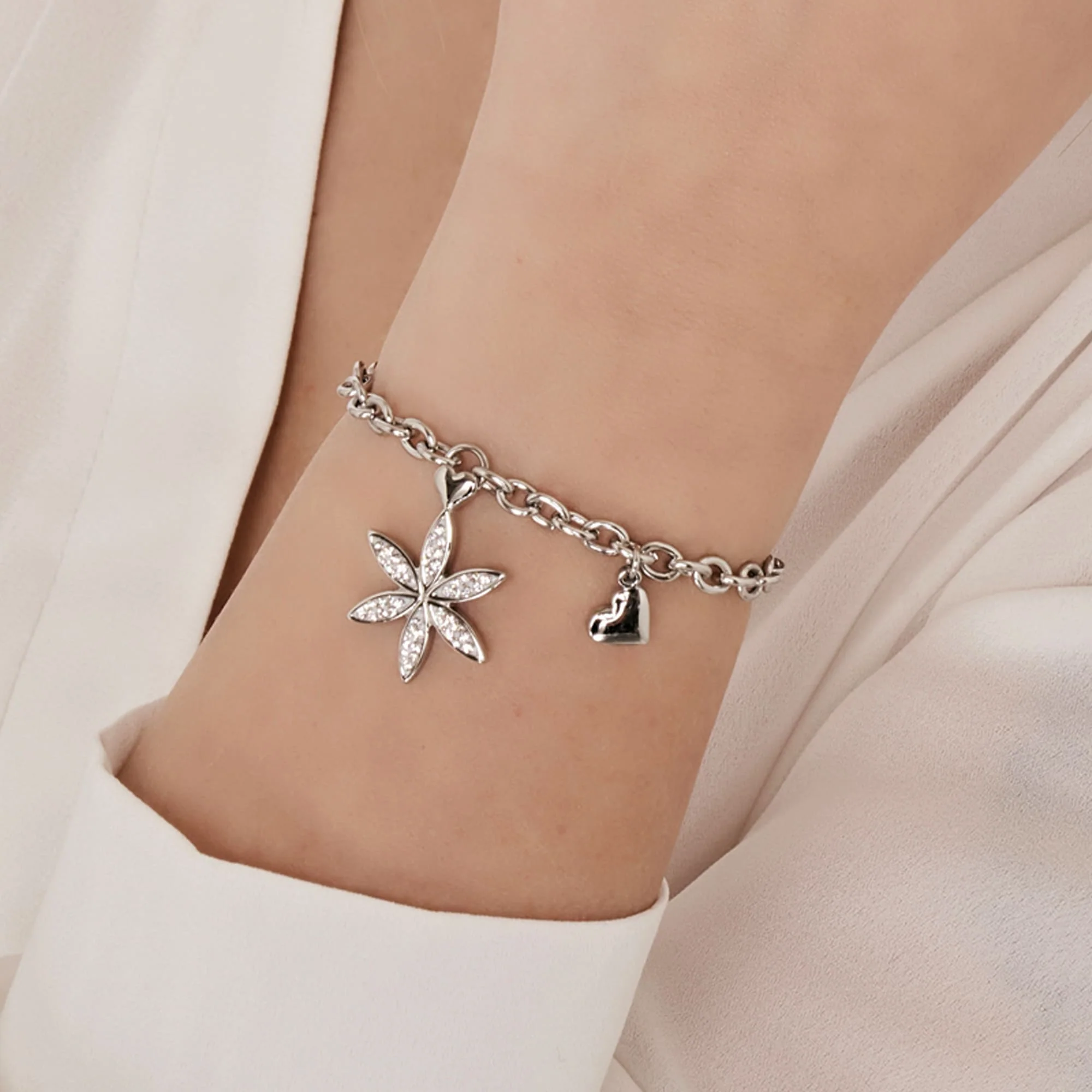 BRACCIALE DONNA IN ACCIAIO CON FIORE DELLA VITA CON CRISTALLI BIANCHI - Image 2