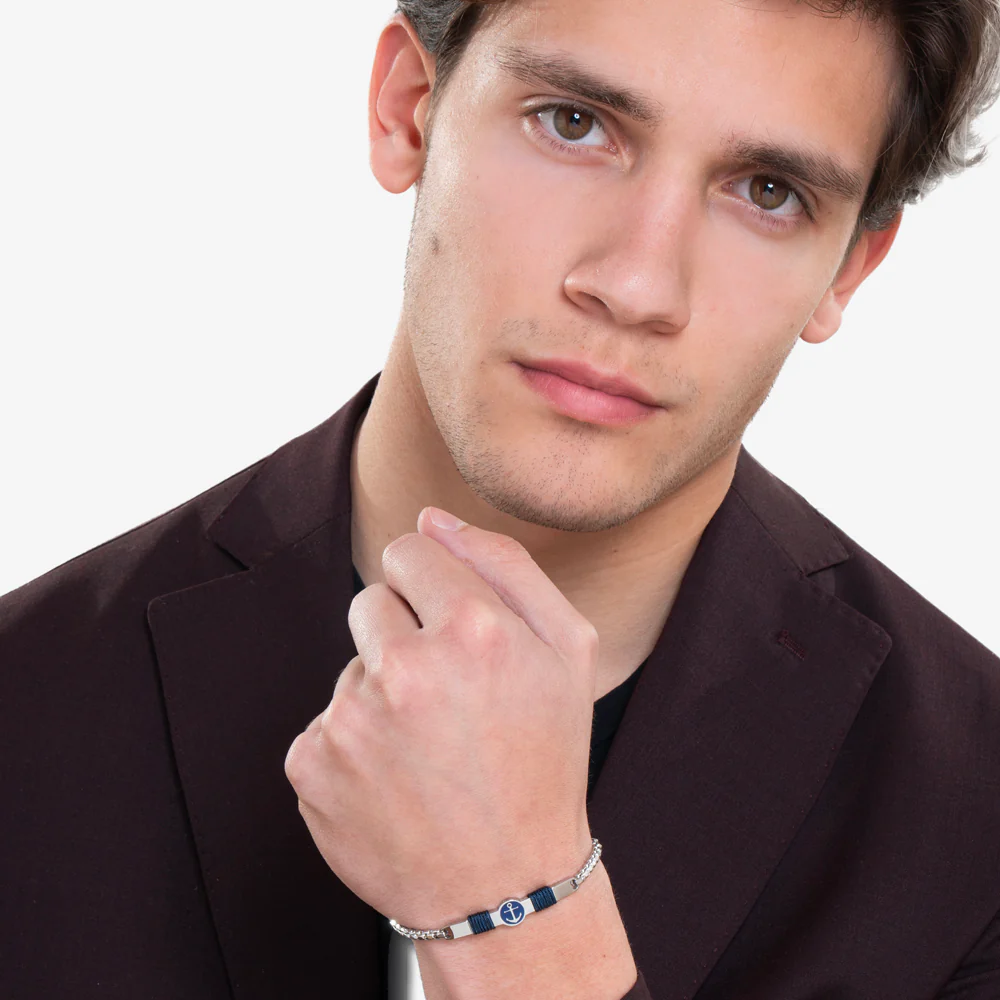 BRACCIALE IN ACCIAIO, PIASTRA CON SMALTO BLU E  ANCORA E CORDA BLU - Image 3