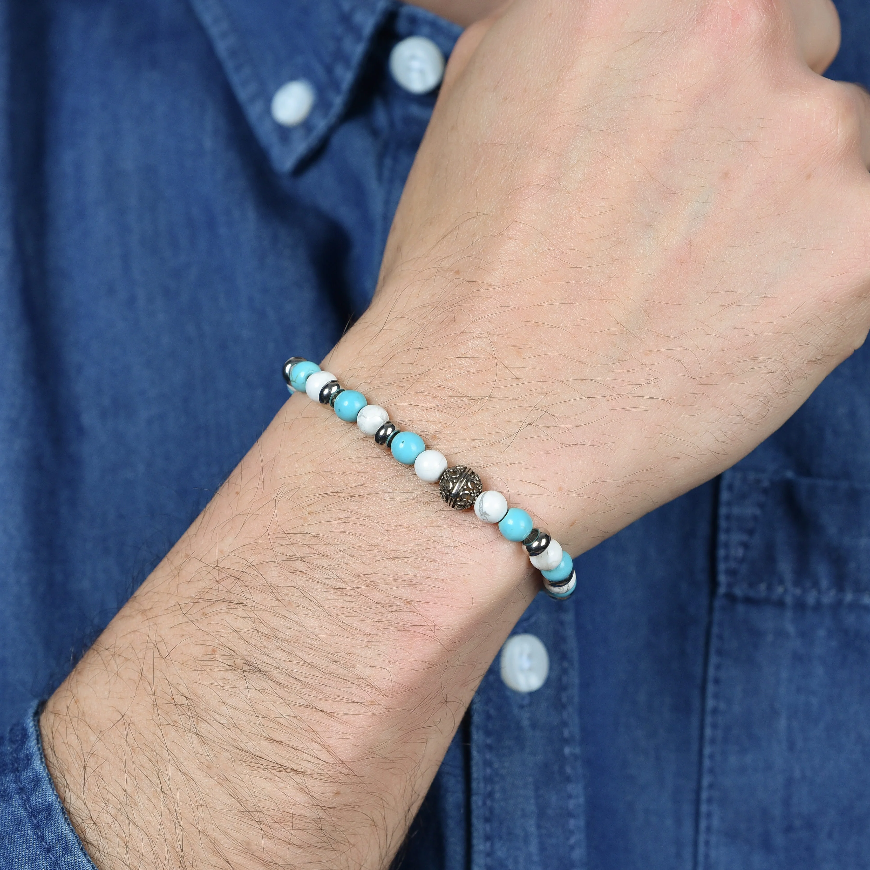 BRACCIALE UOMO ELASTICO CON PIETRE BLU E BIANCHE ED ELEMENTI IN ACCIAIO - Image 2