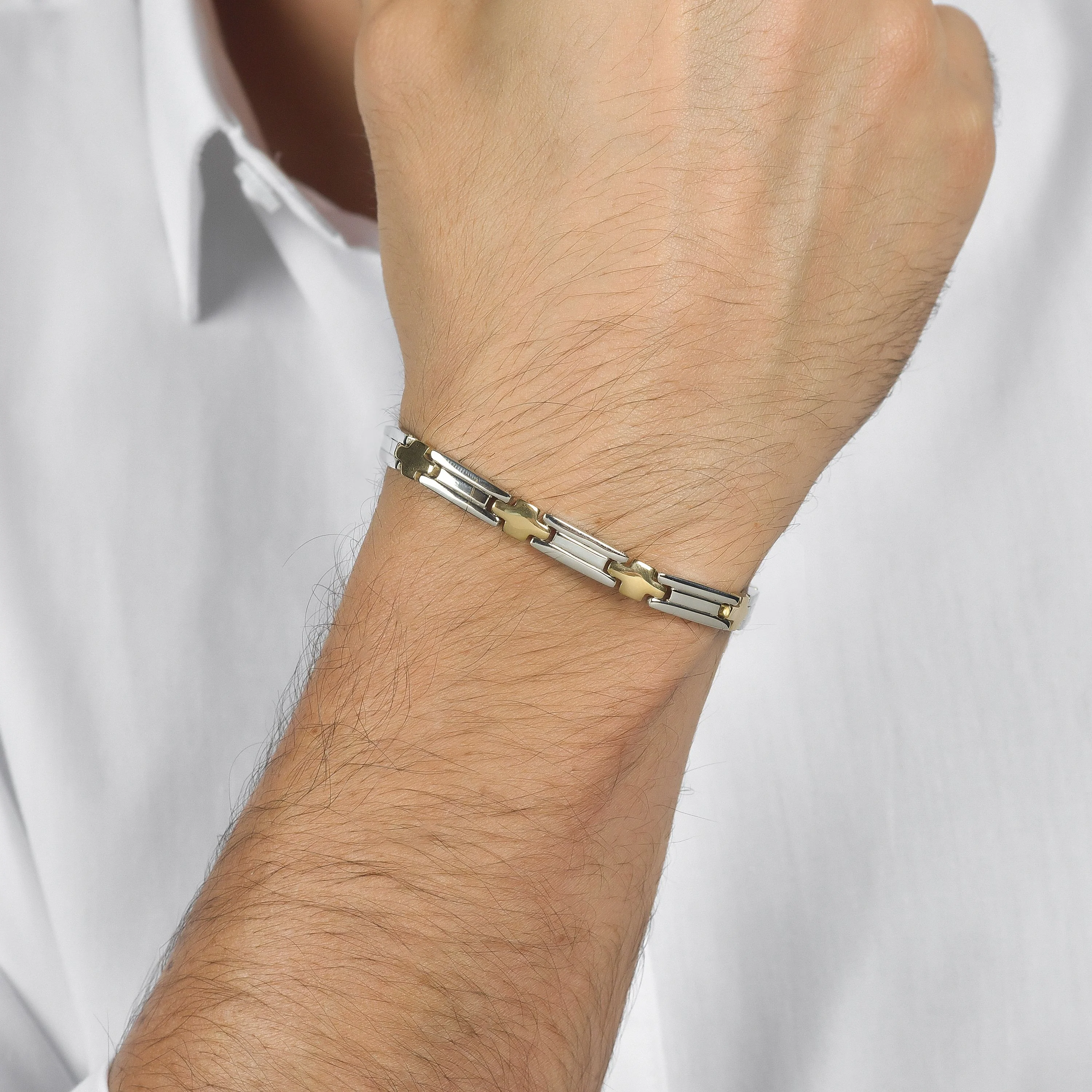 BRACCIALE UOMO IN ACCIAIO CON CROCI IP GOLD - Image 2