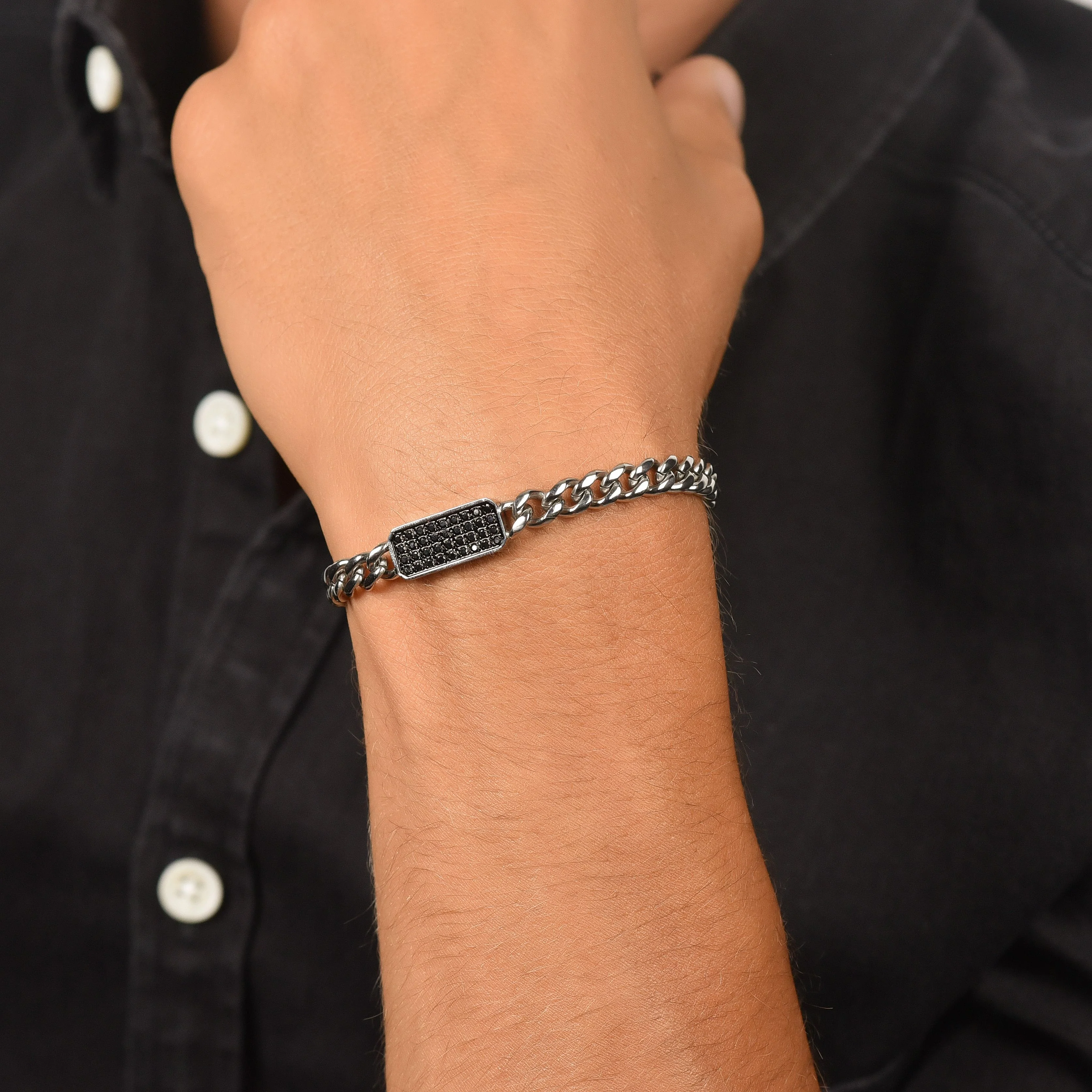 BRACCIALE UOMO IN ACCIAIO CON ELEMENTO CON CRISTALLI NERI - Image 2