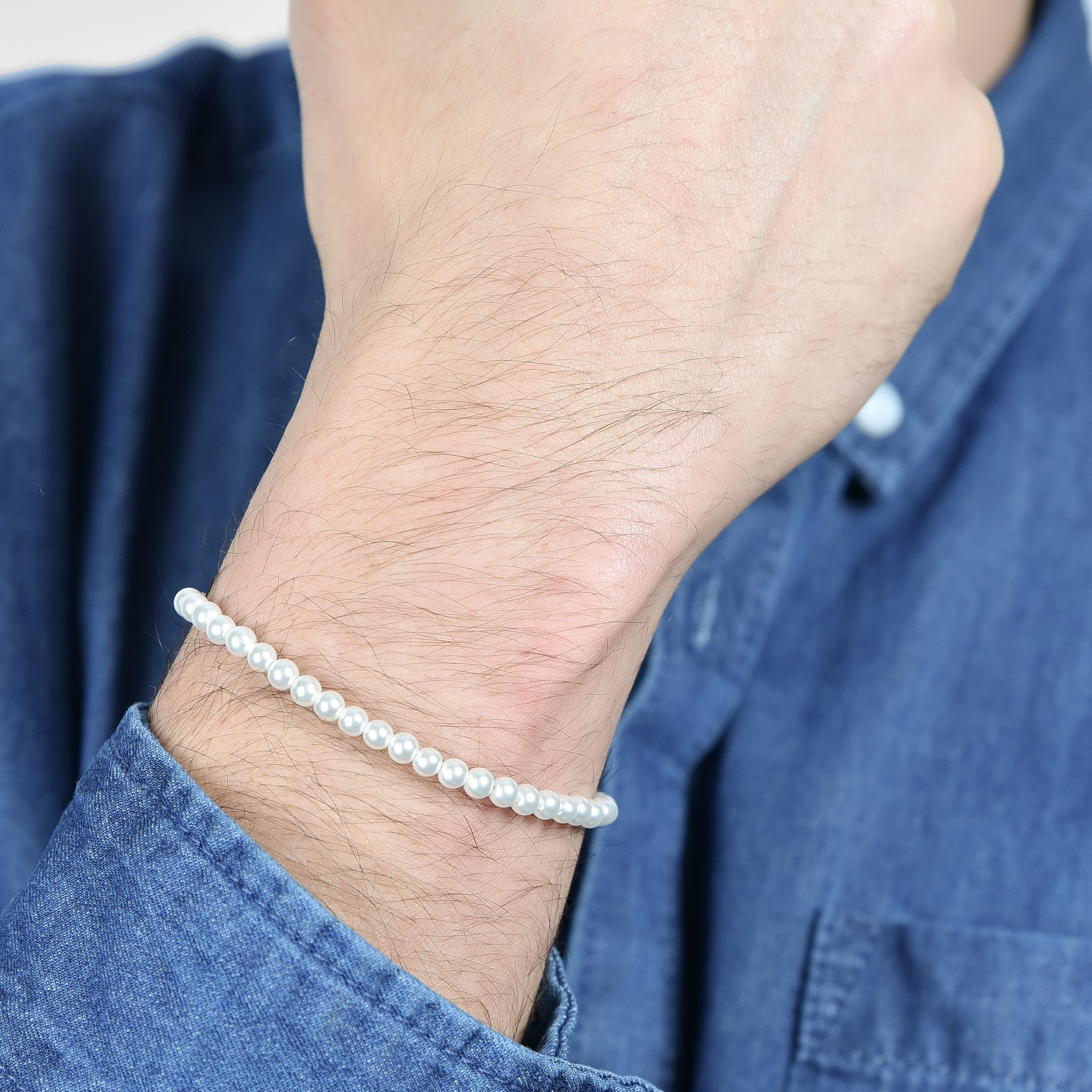 BRACCIALE UOMO IN ACCIAIO CON PERLE SINTETICHE BIANCHE - Image 2