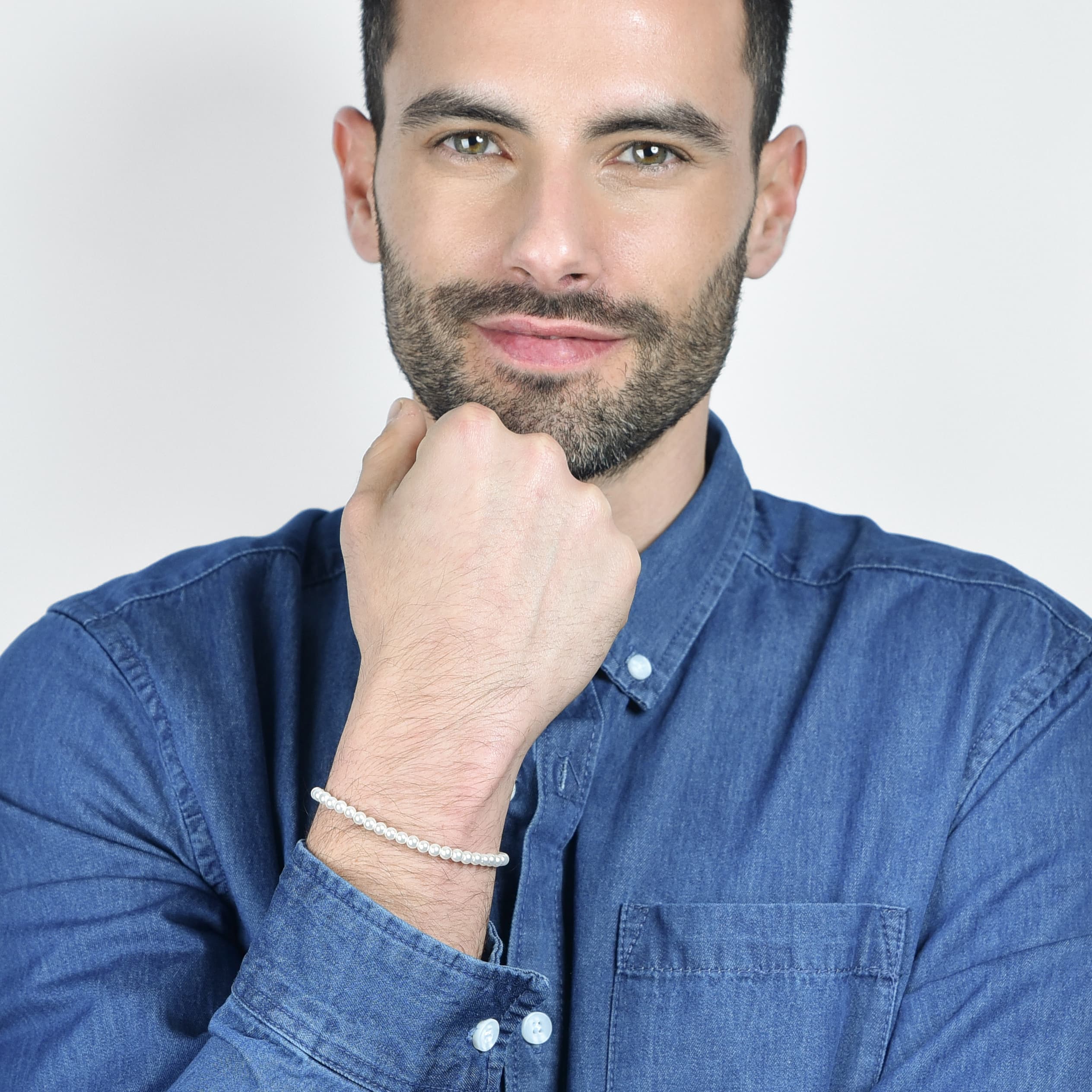 BRACCIALE UOMO IN ACCIAIO CON PERLE SINTETICHE BIANCHE - Image 3