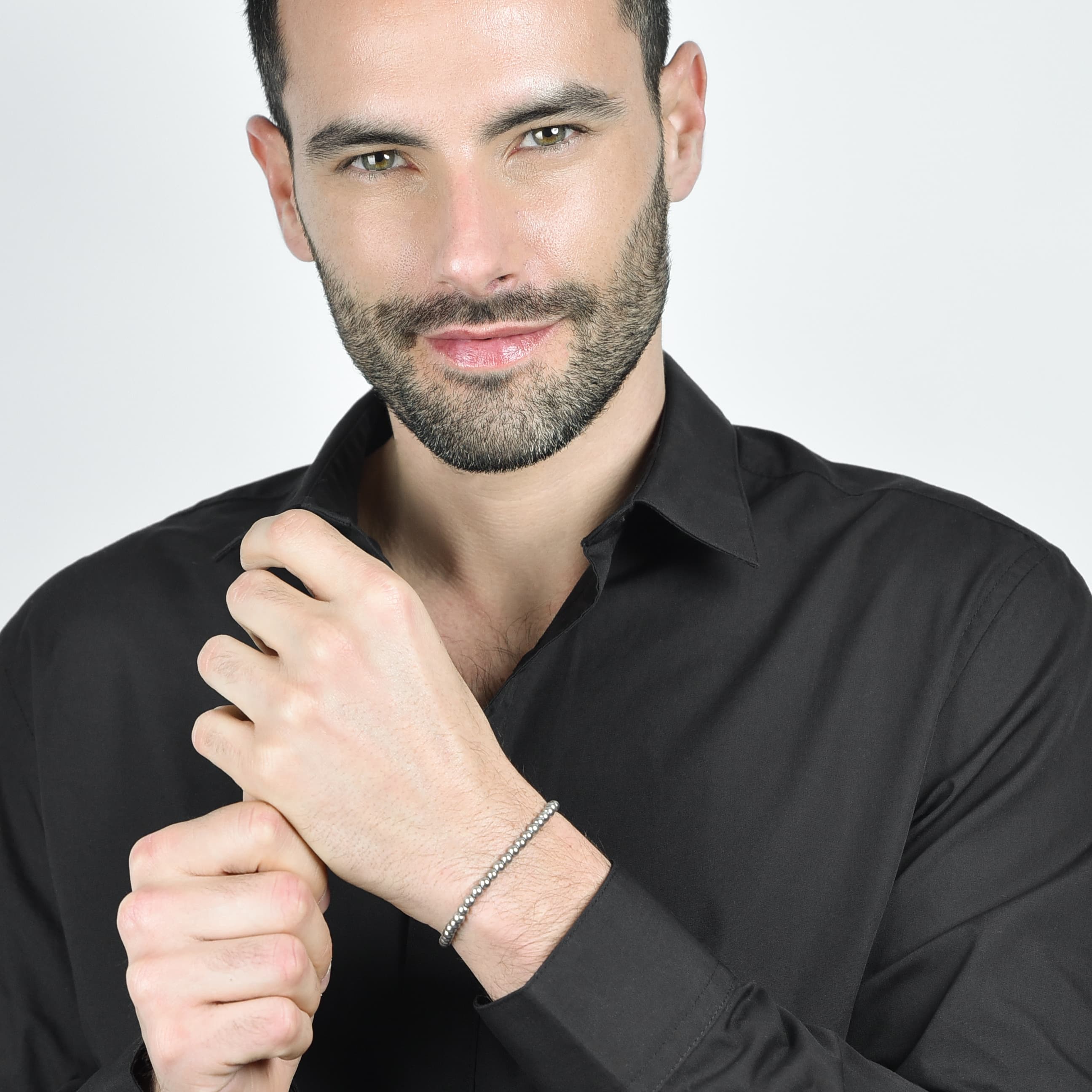 BRACCIALE UOMO IN ACCIAIO CON PERLE SINTETICHE GRIGIE - Image 3