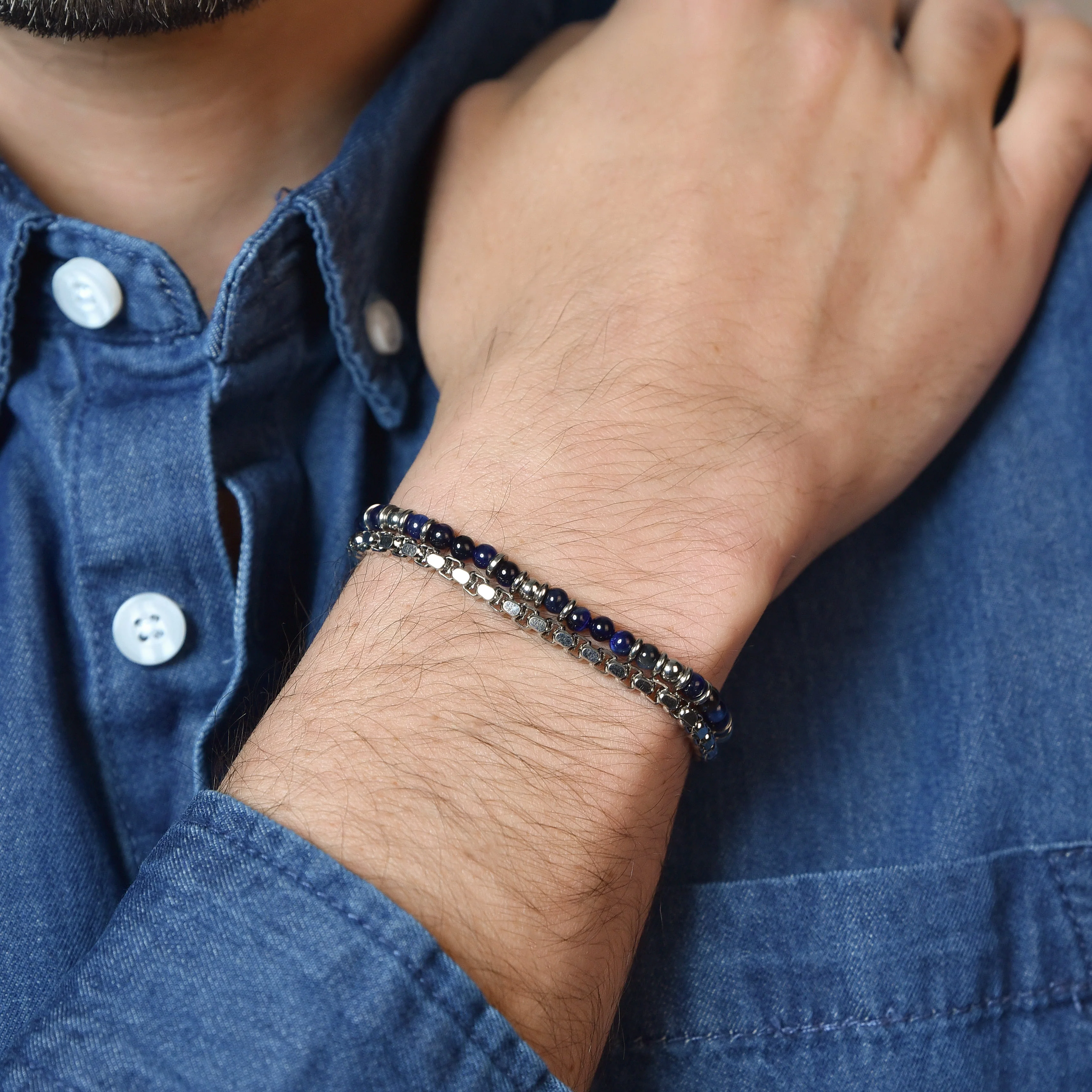 BRACCIALE UOMO IN ACCIAIO CON PIETRE BLU ED ELEMENTI IN ACCIAIO - Image 2