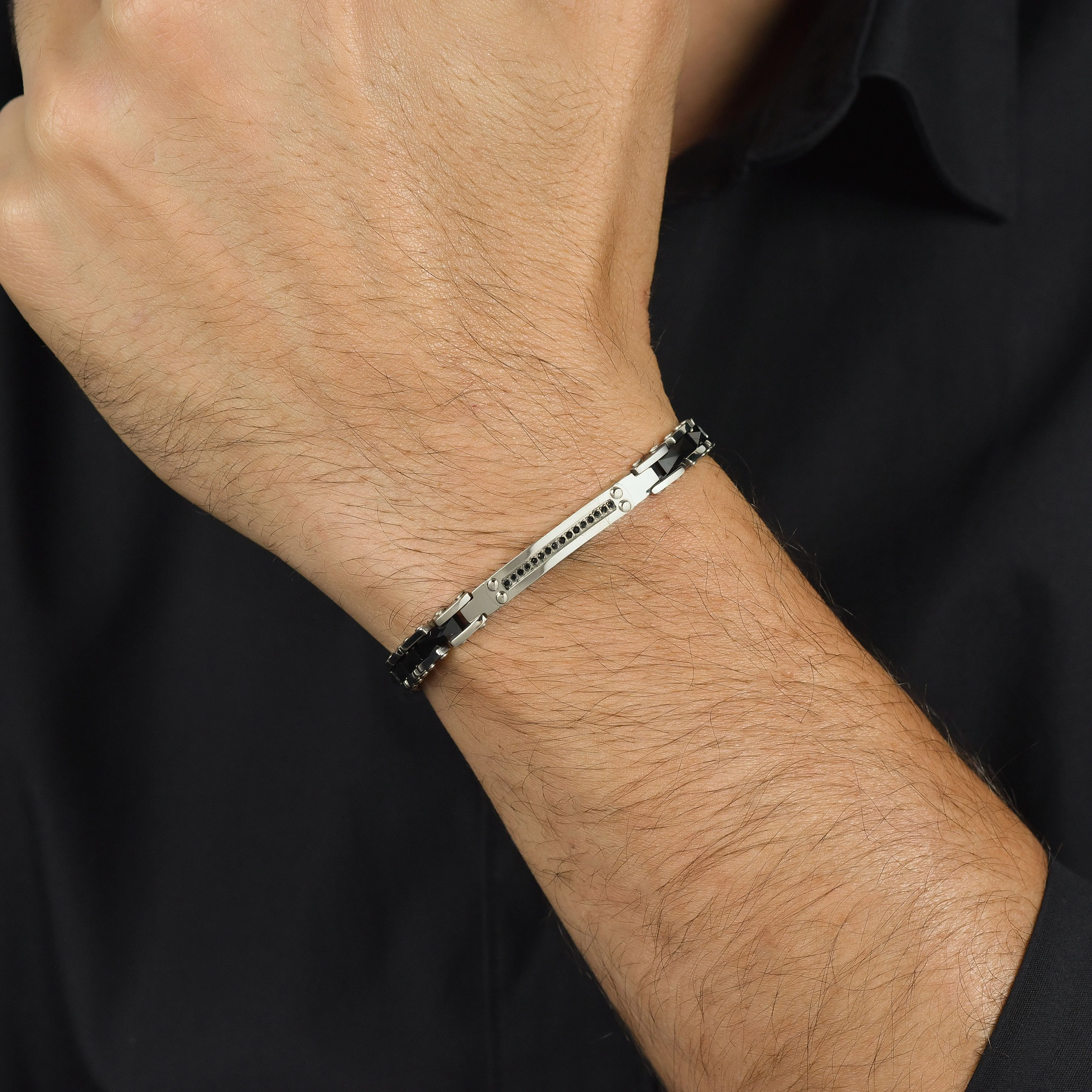 BRACCIALE UOMO IN ACCIAIO E CERAMICA NERA CON CRISTALLI NERI - Image 2