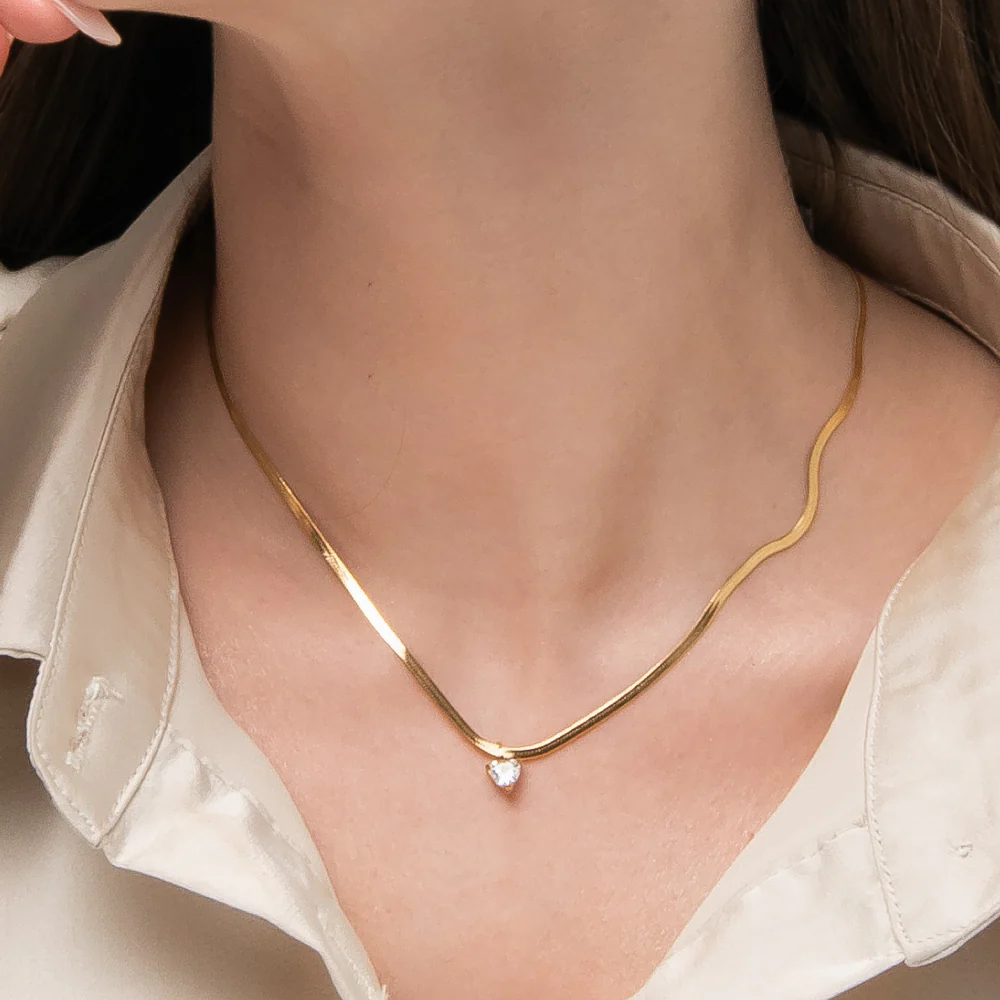 COLLANA DONNA IN ACCIAIO COLORE ORO CON ZIRCONE BIANCO - Image 2