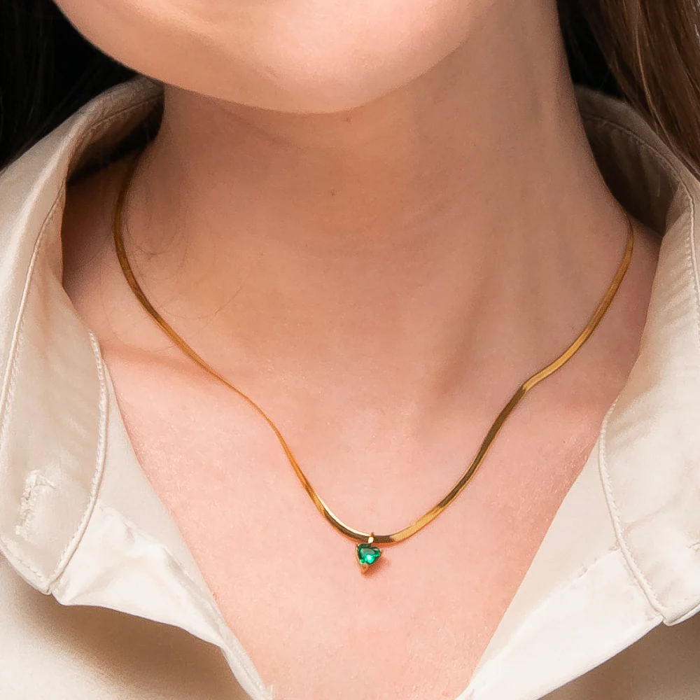 COLLANA DONNA IN ACCIAIO COLORE ORO CON ZIRCONE VERDE - Image 2