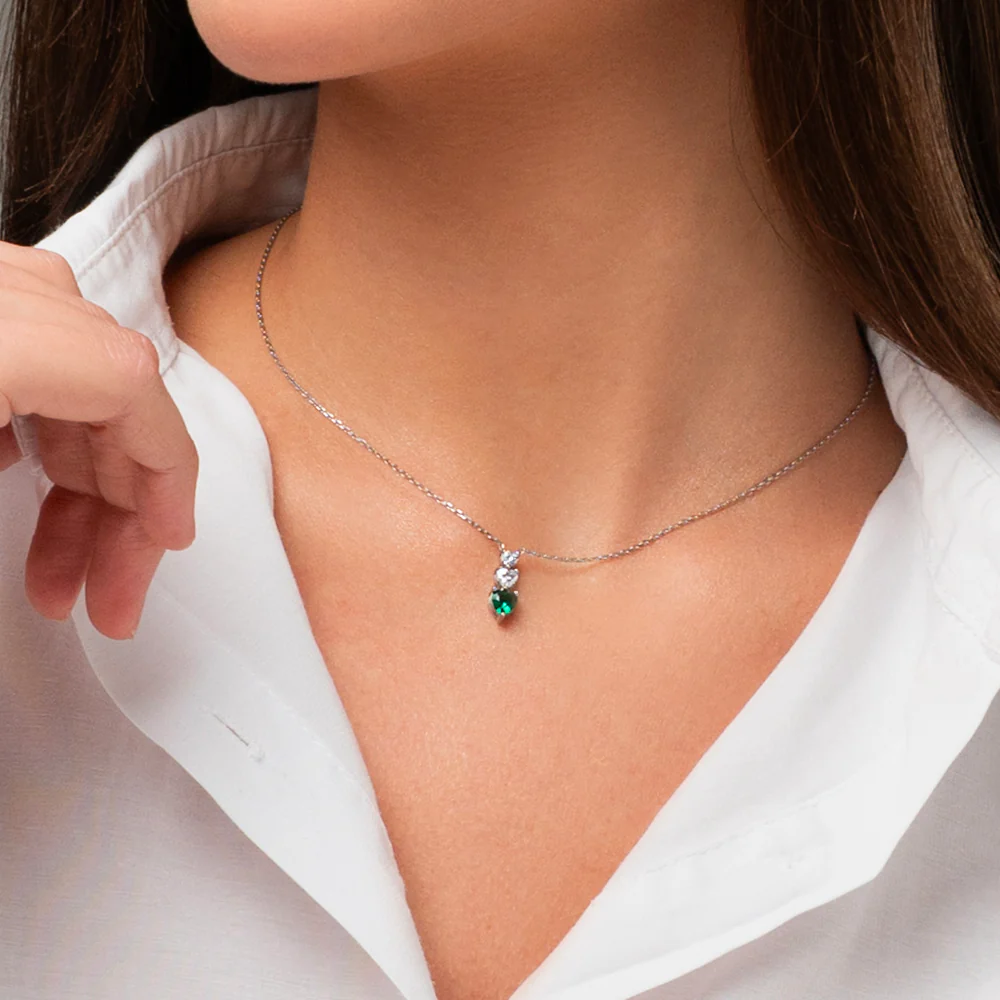 COLLANA DONNA IN ACCIAIO CON CUORI CON ZIRCONI BIANCHI E VERDI - Image 2