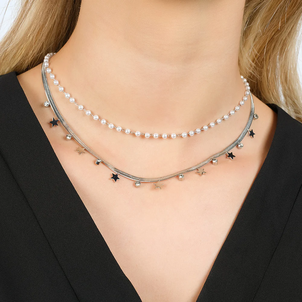 COLLANA DONNA IN ACCIAIO CON PERLE BIANCHE, STELLE E CRISTALLI - Image 2