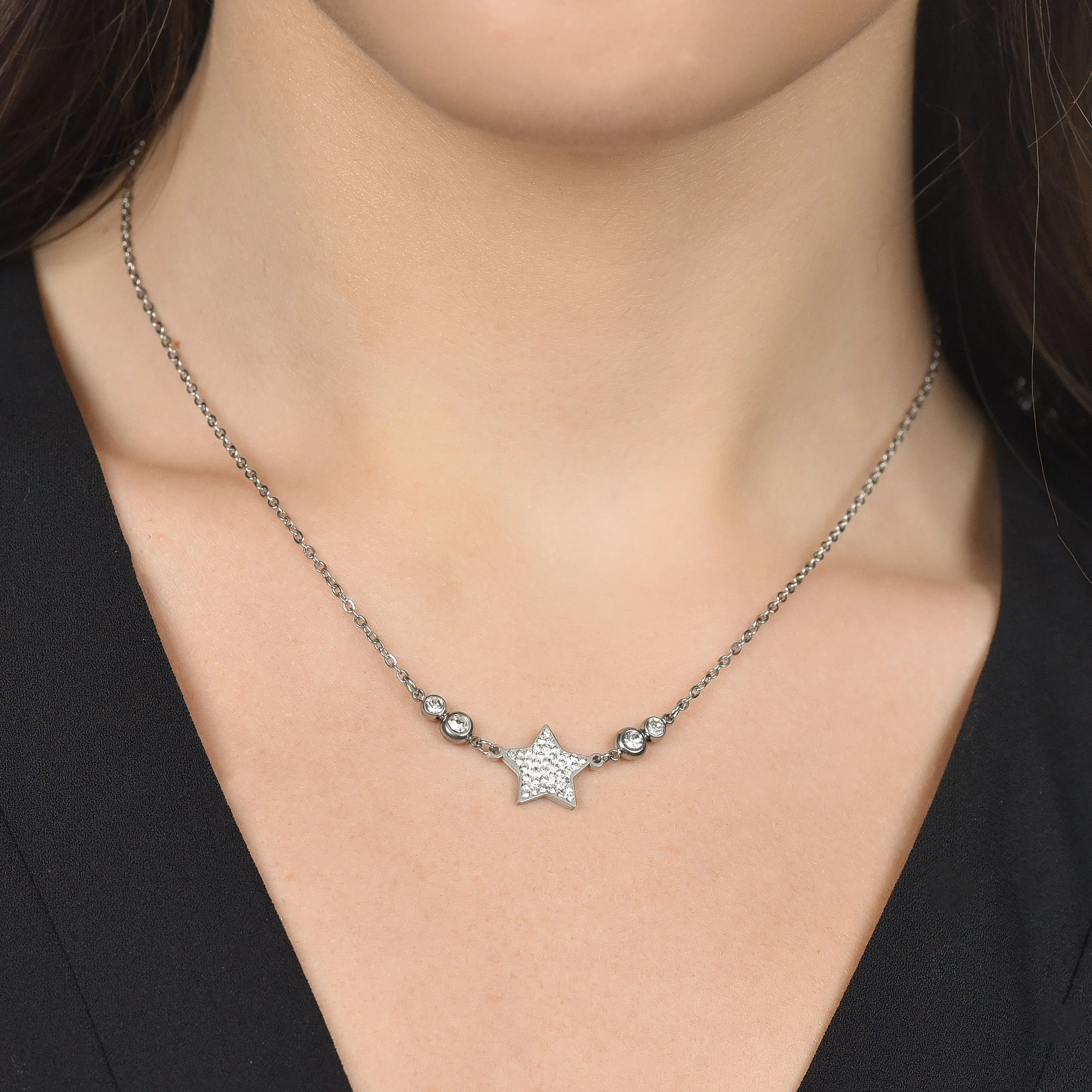 COLLANA DONNA IN ACCIAIO CON STELLA CON CRISTALLI BIANCHI - Image 2