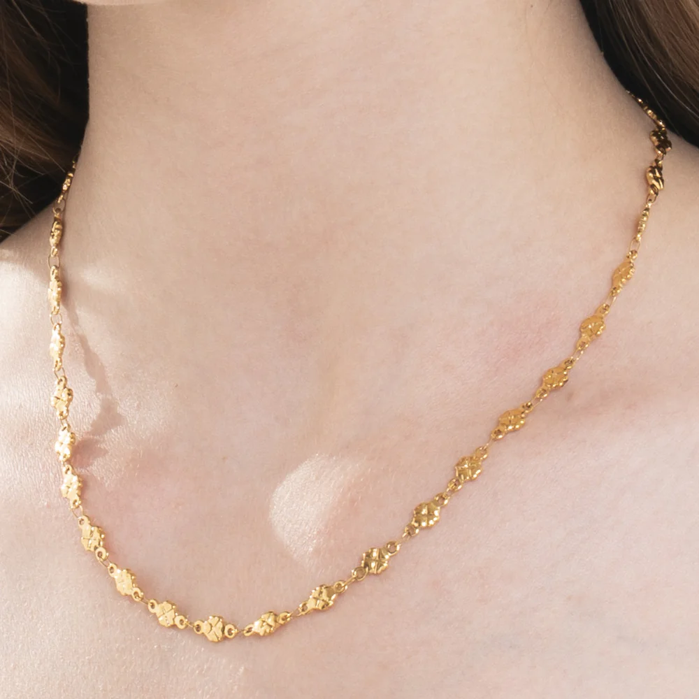 COLLANA DONNA IN ACCIAIO IP GOLD CON QUADRIFOGLI - Image 2