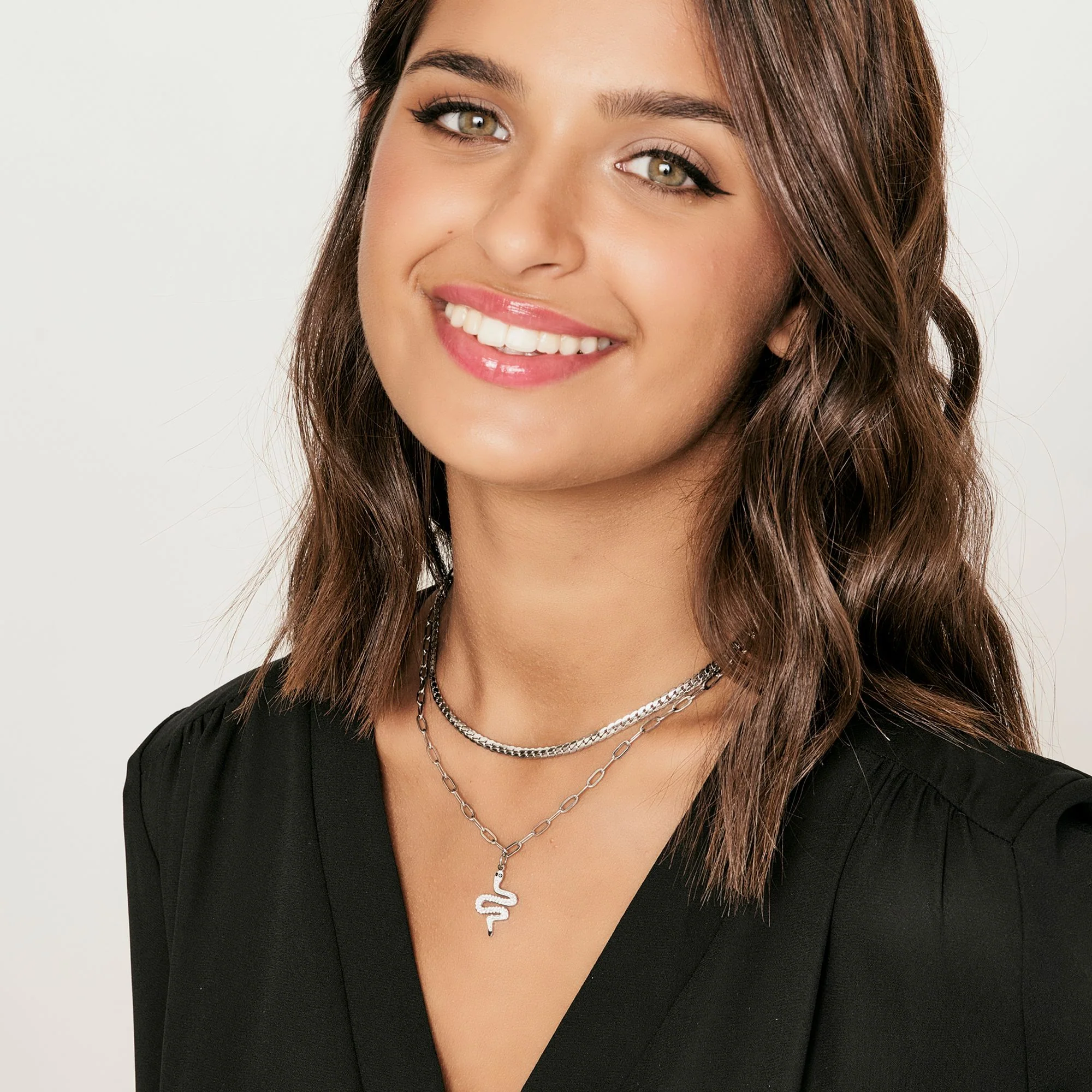 COLLANA DONNA LUNGA IN ACCIAIO CON SERPENTE CON CRISTALLI BIANCHI - Image 3