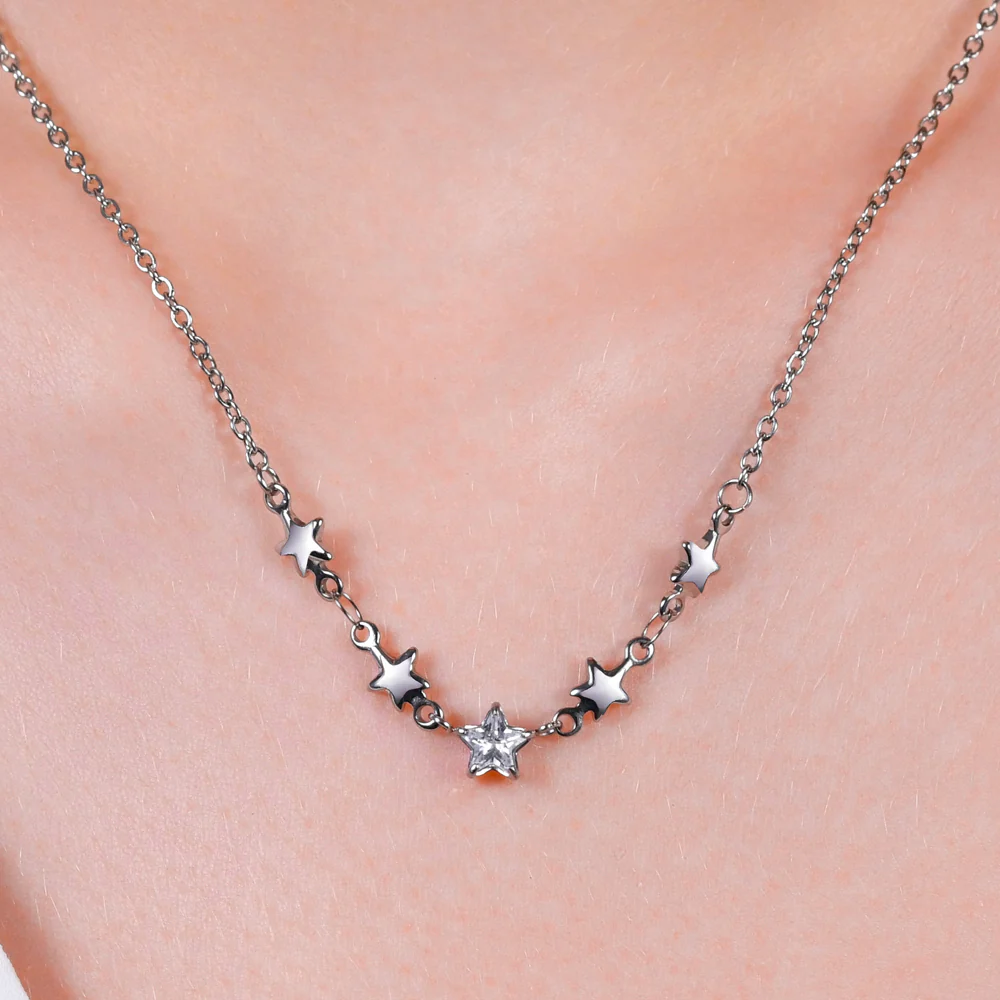 COLLANA IN ACCIAIO CON STELLE E ZIRCONI BIANCHI - Image 2