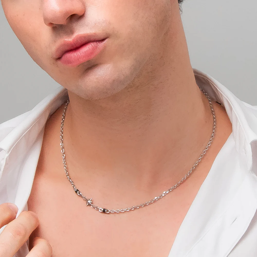 COLLANA UOMO IN ACCIAIO CON ROSA DEI VENTI ED ELEMENTI IN IP NERO - Image 2