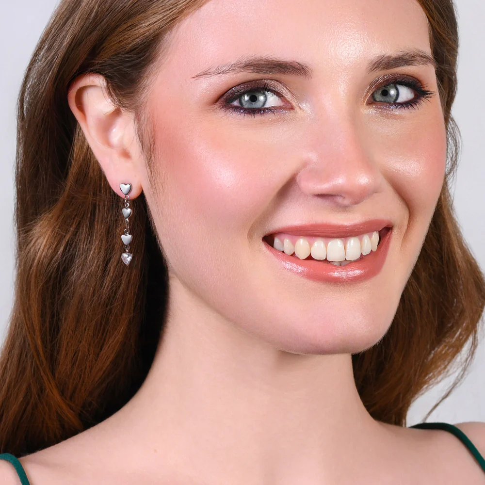 ORECCHINI DONNA IN ACCIAIO CON CUORI E ZIRCONI BIANCHI - Image 3