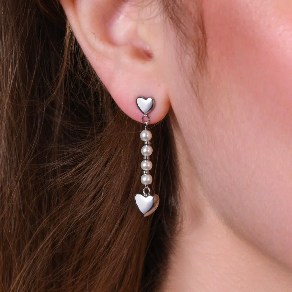 ORECCHINI DONNA IN ACCIAIO E PERLE BIANCHE CON CUORE - Image 2