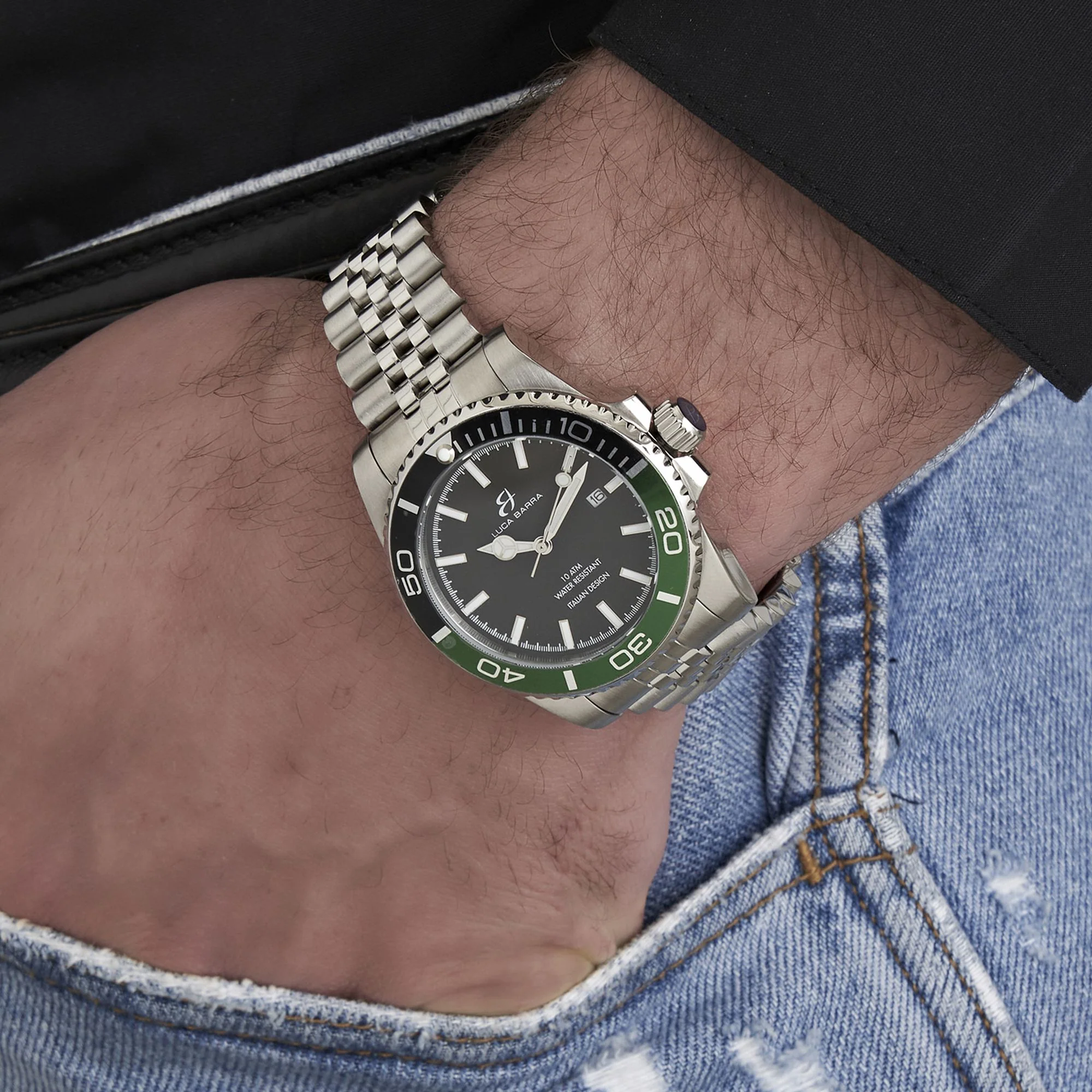 OROLOGIO CON CASSA IN ACCIAIO QUADRANTE NERO GHIERA NERA E VERDE - Image 2