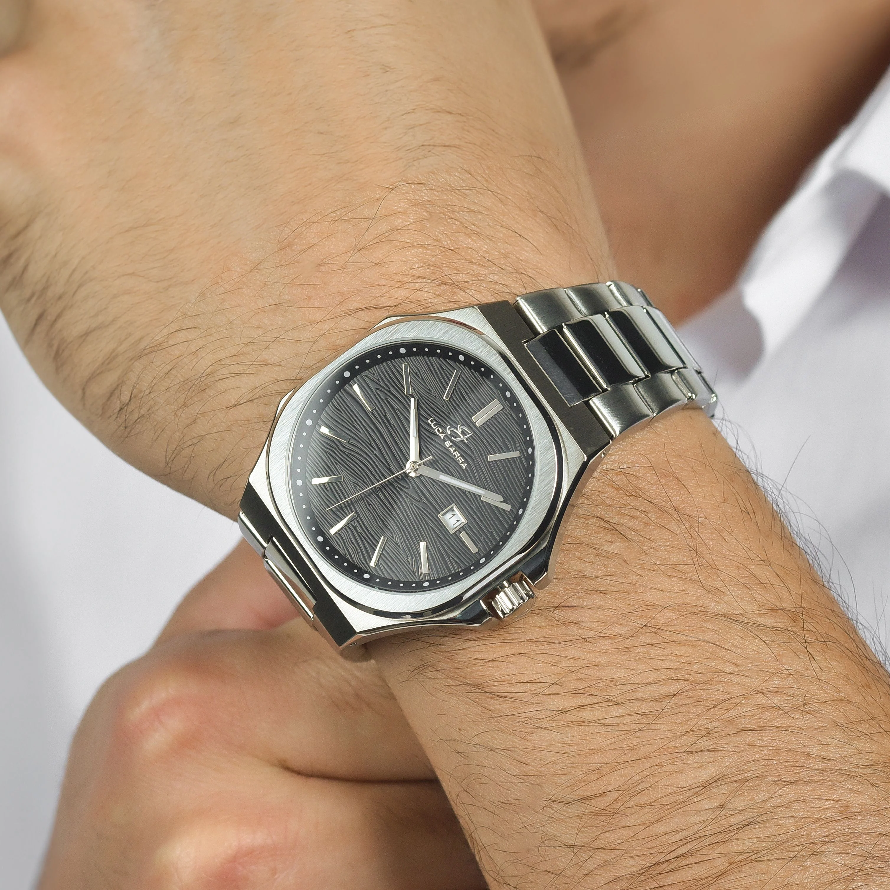 OROLOGIO UOMO IN ACCIAIO QUADRANTE NERO, DETTAGLI SILVER - Image 2