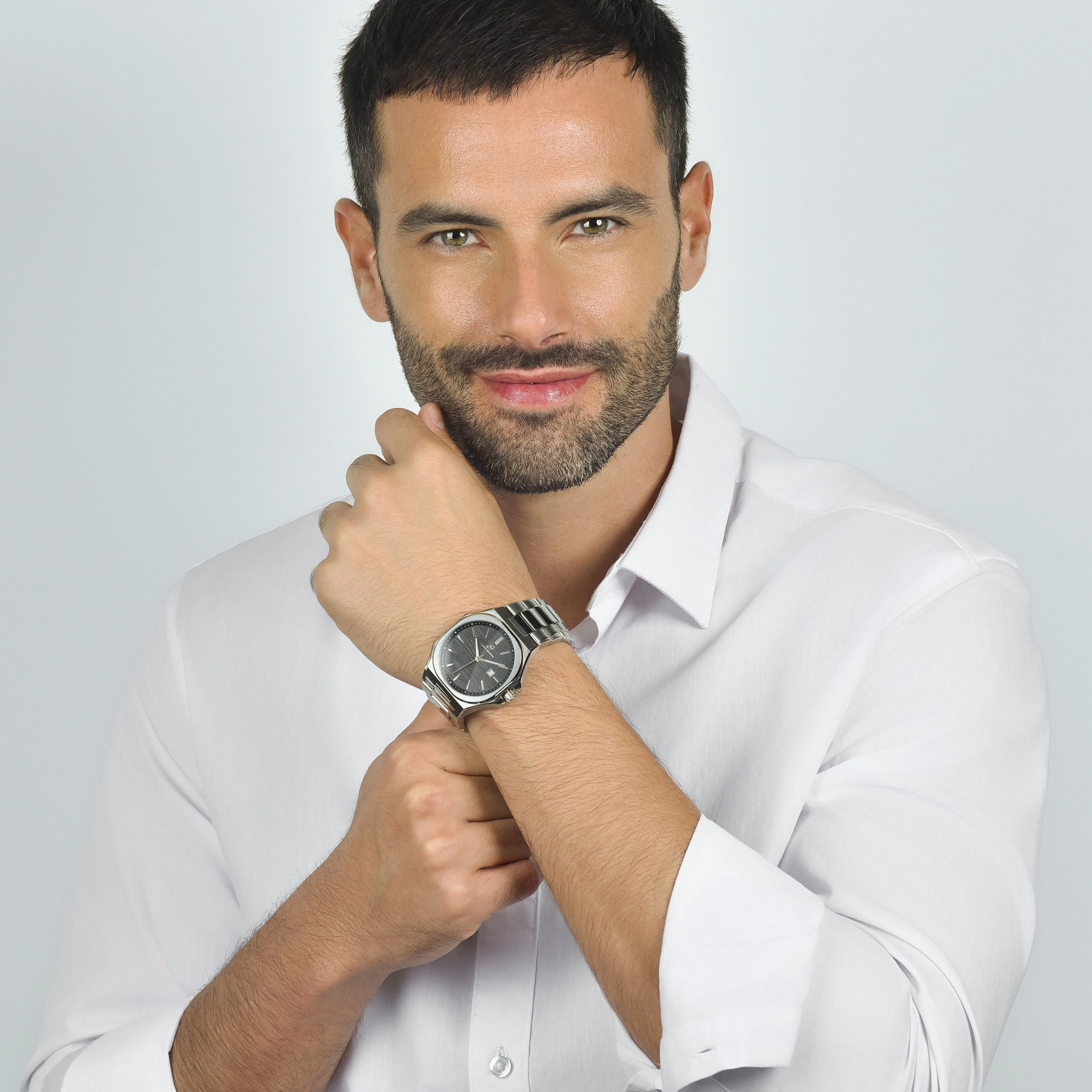 OROLOGIO UOMO IN ACCIAIO QUADRANTE NERO, DETTAGLI SILVER - Image 3